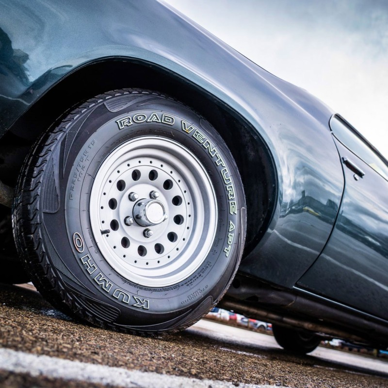 At Kurbads base Chevrolet El Camino 1973